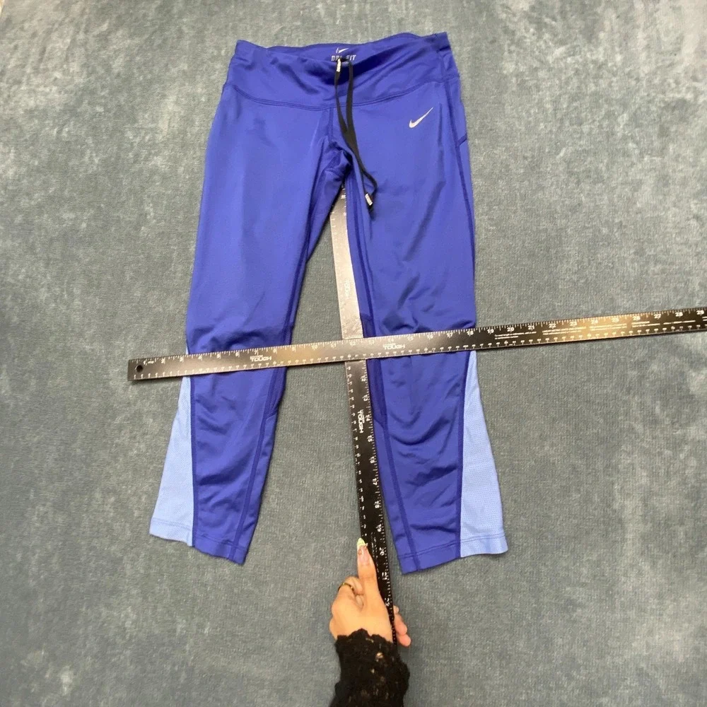 Nike Dri Fit Capri Leggings Womens Small Purple Stretch Running Zipper Pocket